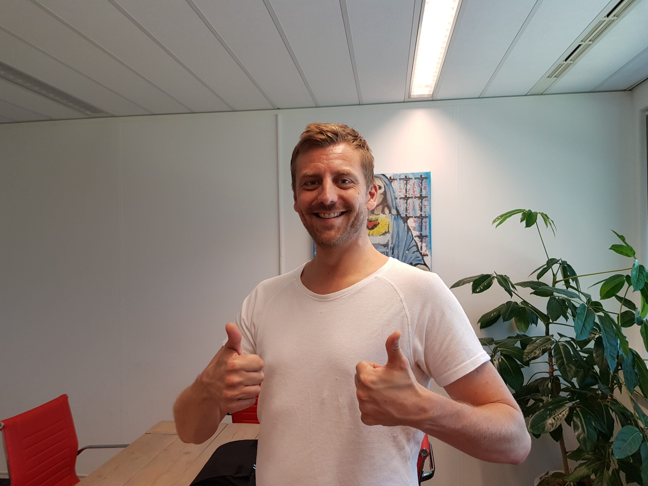 Thumbs up