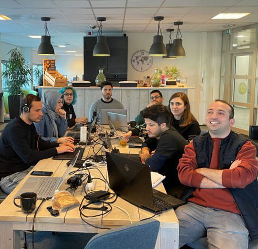 software developers paying attention